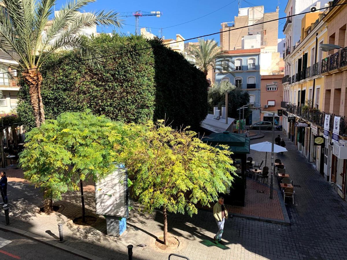 Encantador Loft En Centro Tradicional Alicante Exterior photo